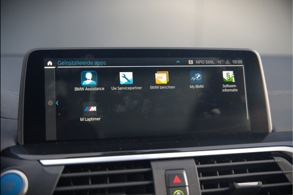 BMW iX3 High Executive 80 kWh | Panoramadak | Keyless | Stoelverwarming | Harman Kardon | Memory Seat | Head-Up Display | 360 Camera | Adaptief Onderstel | Trekhaak | Adaptive LED | Elektrische Stoelen | Apple Carplay | N