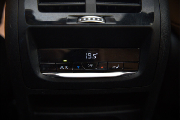 BMW iX3 High Executive 80 kWh | Panoramadak | Keyless | Stoelverwarming | Harman Kardon | Memory Seat | Head-Up Display | 360 Camera | Adaptief Onderstel | Trekhaak | Adaptive LED | Elektrische Stoelen | Apple Carplay | N