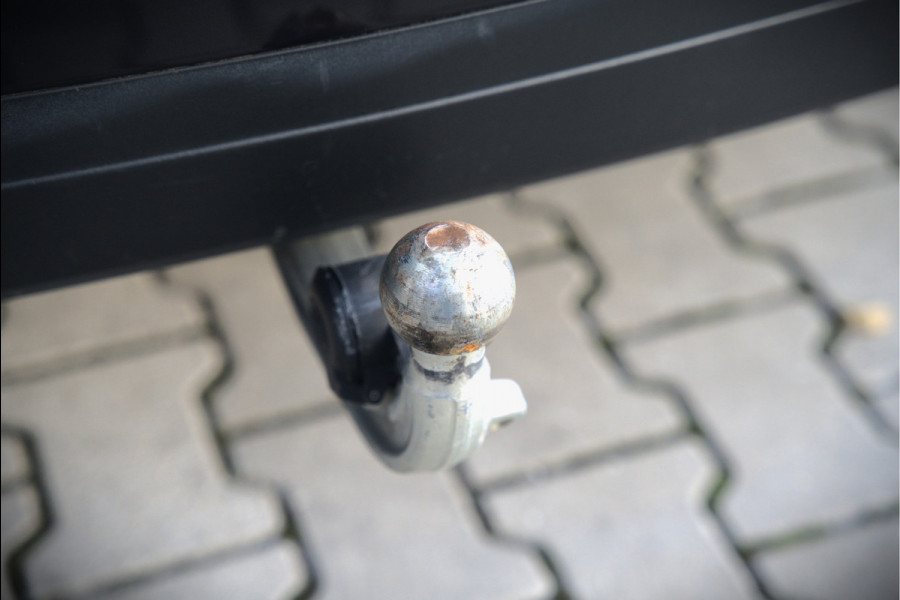 BMW iX3 High Executive 80 kWh | Panoramadak | Keyless | Stoelverwarming | Harman Kardon | Memory Seat | Head-Up Display | 360 Camera | Adaptief Onderstel | Trekhaak | Adaptive LED | Elektrische Stoelen | Apple Carplay | N