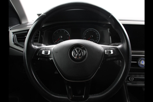 Volkswagen Polo 1.0 TSI DSG Comfortline | Navigatie | App Connect / Apple Carplay / Android Auto | Climate Control | Stoelverwarming | Extra Getint glas