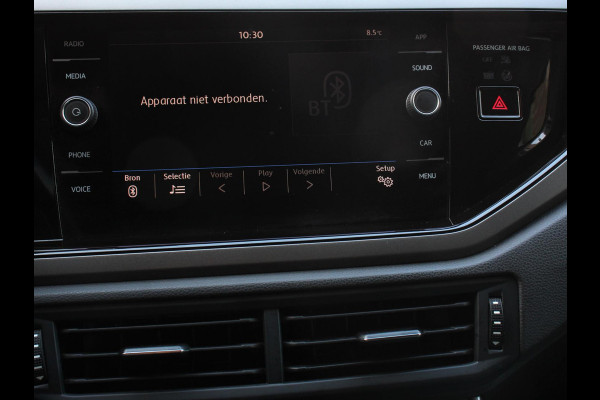 Volkswagen Polo 1.0 TSI DSG Comfortline | Navigatie | App Connect / Apple Carplay / Android Auto | Climate Control | Stoelverwarming | Extra Getint glas