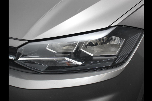 Volkswagen Polo 1.0 TSI DSG Comfortline | Navigatie | App Connect / Apple Carplay / Android Auto | Climate Control | Stoelverwarming | Extra Getint glas