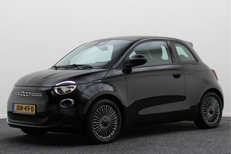 Fiat 500 Icon 42 kWh Virtual Cockpit, Climate, Apple Carplay, Cruise, Rijstrooksensor, DAB, 16''