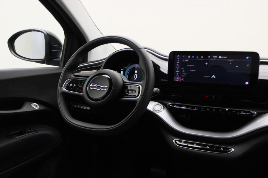 Fiat 500 Icon 42 kWh Virtual Cockpit, Climate, Apple Carplay, Cruise, Rijstrooksensor, DAB, 16''