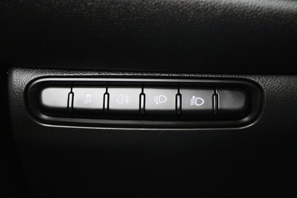 Fiat 500 Icon 42 kWh Virtual Cockpit, Climate, Apple Carplay, Cruise, Rijstrooksensor, DAB, 16''