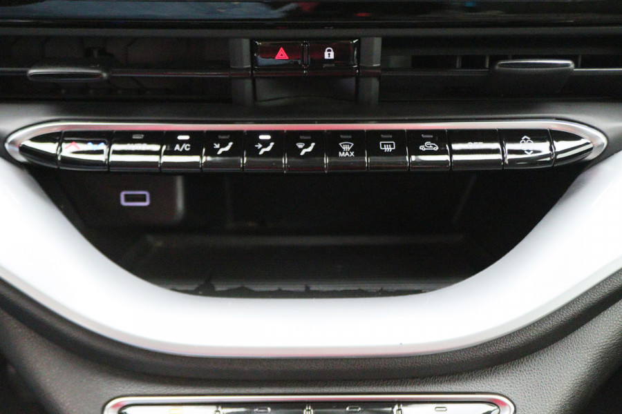 Fiat 500 Icon 42 kWh Virtual Cockpit, Climate, Apple Carplay, Cruise, Rijstrooksensor, DAB, 16''