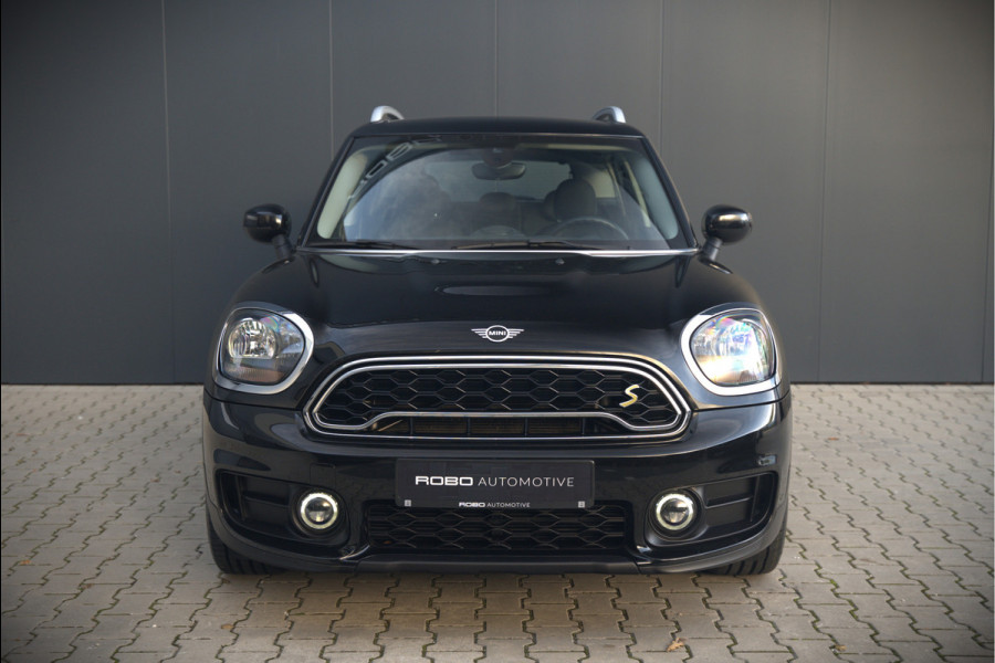MINI Countryman 2.0 Cooper S E ALL4 | Stoelverwarming | Parkeersensoren | Apple Carplay | Navigatie | Keyless | Ambiance Verlichting | Climate Control |