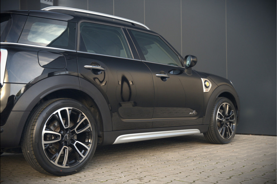 MINI Countryman 2.0 Cooper S E ALL4 | Stoelverwarming | Parkeersensoren | Apple Carplay | Navigatie | Keyless | Ambiance Verlichting | Climate Control |