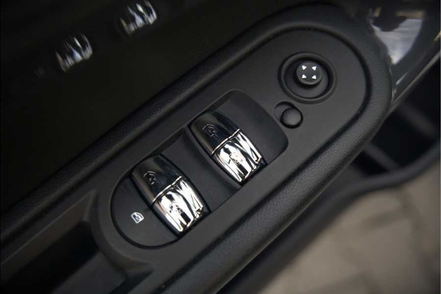 MINI Countryman 2.0 Cooper S E ALL4 | Stoelverwarming | Parkeersensoren | Apple Carplay | Navigatie | Keyless | Ambiance Verlichting | Climate Control |