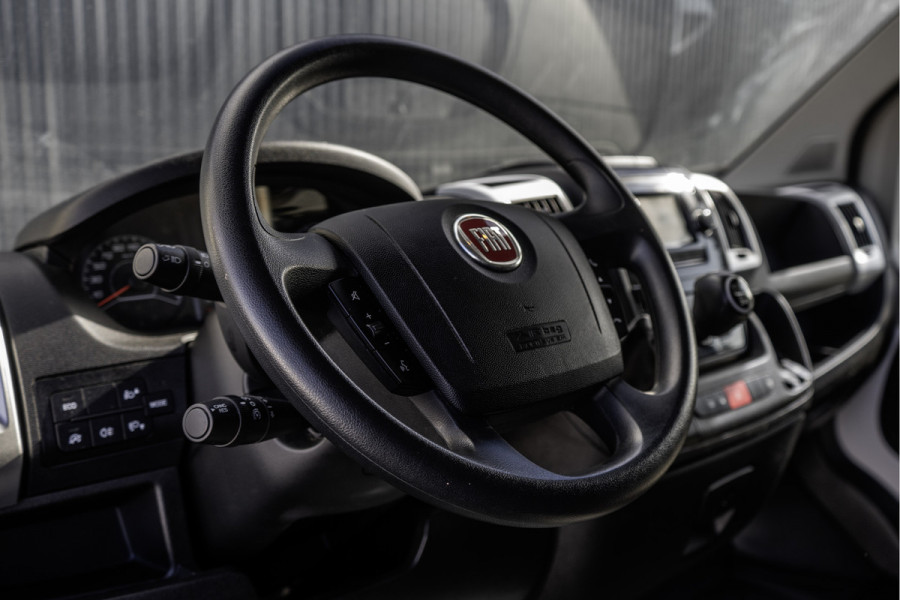 Fiat Ducato 30 MultiJet L2H2 | Camera | Navigatie | Cruise | Airco | Euro 6