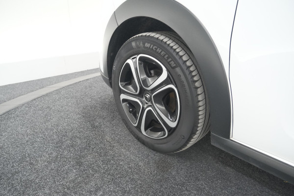Citroën C3 PureTech 82 Feel | Climate Control | Apple Carplay | Cruise Control | Stoelverwarming