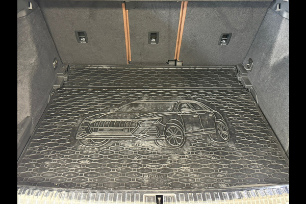 Audi Q3 40 TFSI quattro S edition AUT. PANO 360 CAMERA MEMORY ADAPTIEVE CRUISE CONTROL STOELVERWARMING LANE ASSIST