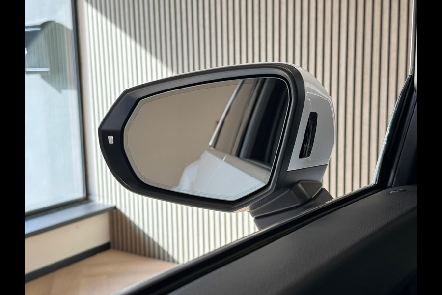 Audi Q3 40 TFSI quattro S edition AUT. PANO 360 CAMERA MEMORY ADAPTIEVE CRUISE CONTROL STOELVERWARMING LANE ASSIST