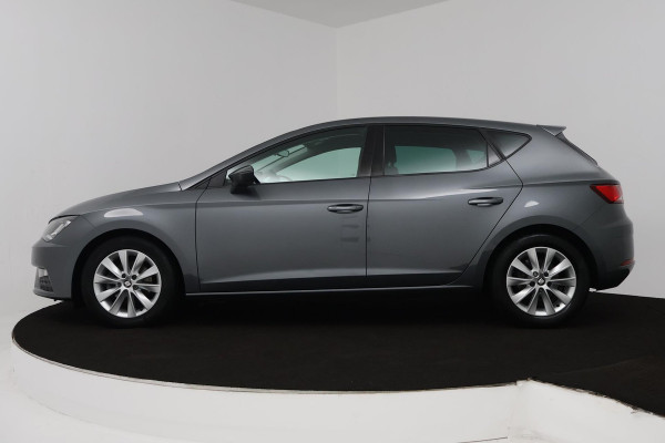 Seat Leon 1.0 EcoTSI Style Business Intense Automaat (NAVIGATIE, CARPLAY, CLIMA, PARKEERSENSOREN,