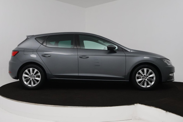 Seat Leon 1.0 EcoTSI Style Business Intense Automaat (NAVIGATIE, CARPLAY, CLIMA, PARKEERSENSOREN,