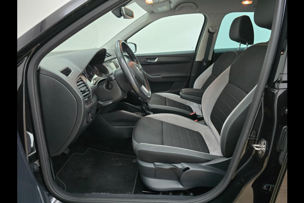 Škoda Fabia Combi Occasion 1.2 TSI JOY met cruisecontrol en bluetooth audio | Tweedehands Skoda fabia combi in zwart | Clima airco