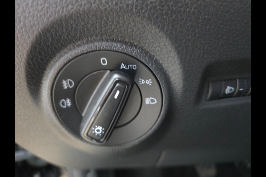 Škoda Fabia Combi Occasion 1.2 TSI JOY met cruisecontrol en bluetooth audio | Tweedehands Skoda fabia combi in zwart | Clima airco