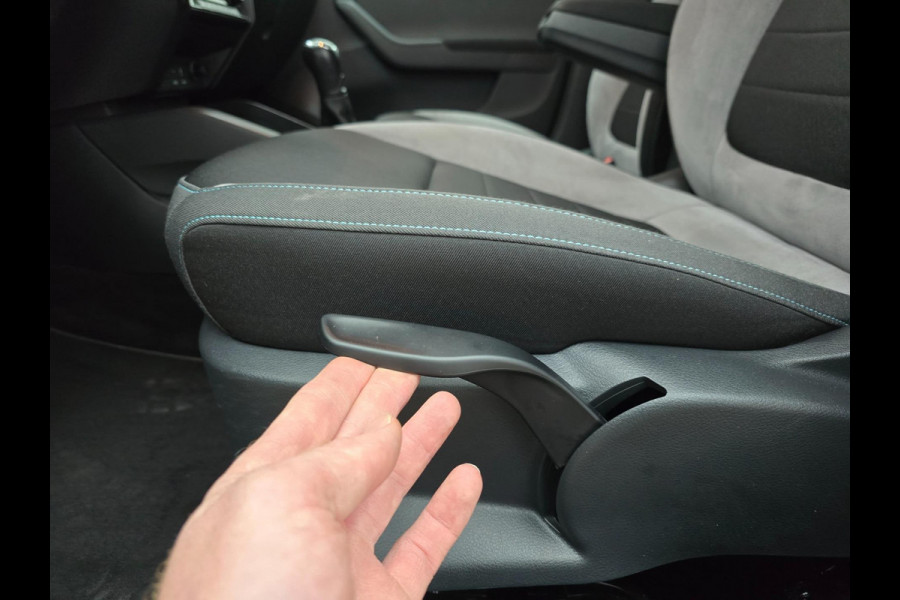 Škoda Fabia Combi Occasion 1.2 TSI JOY met cruisecontrol en bluetooth audio | Tweedehands Skoda fabia combi in zwart | Clima airco