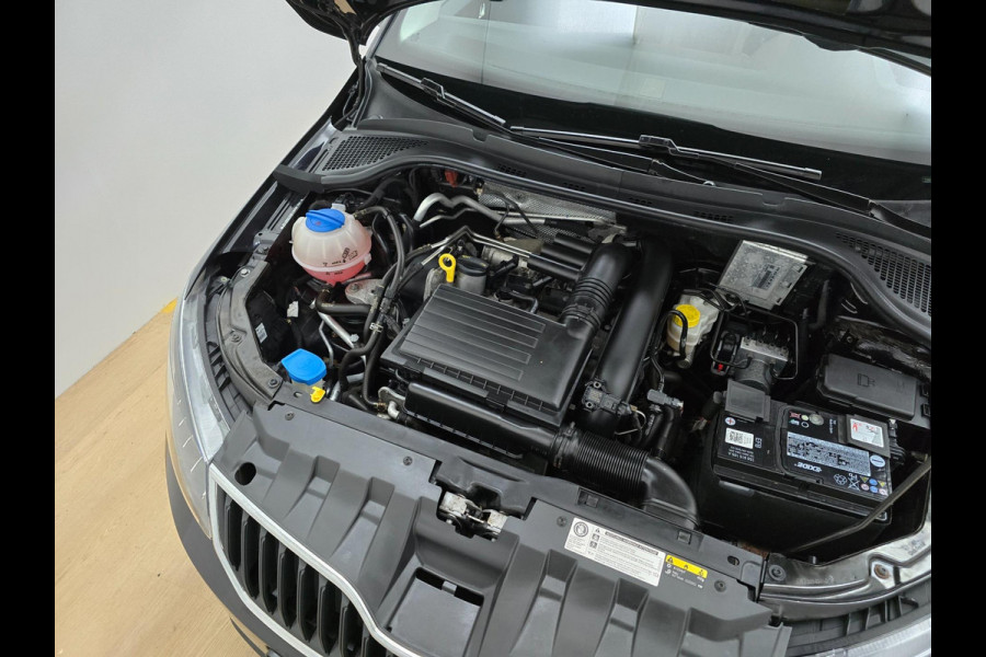 Škoda Fabia Combi Occasion 1.2 TSI JOY met cruisecontrol en bluetooth audio | Tweedehands Skoda fabia combi in zwart | Clima airco