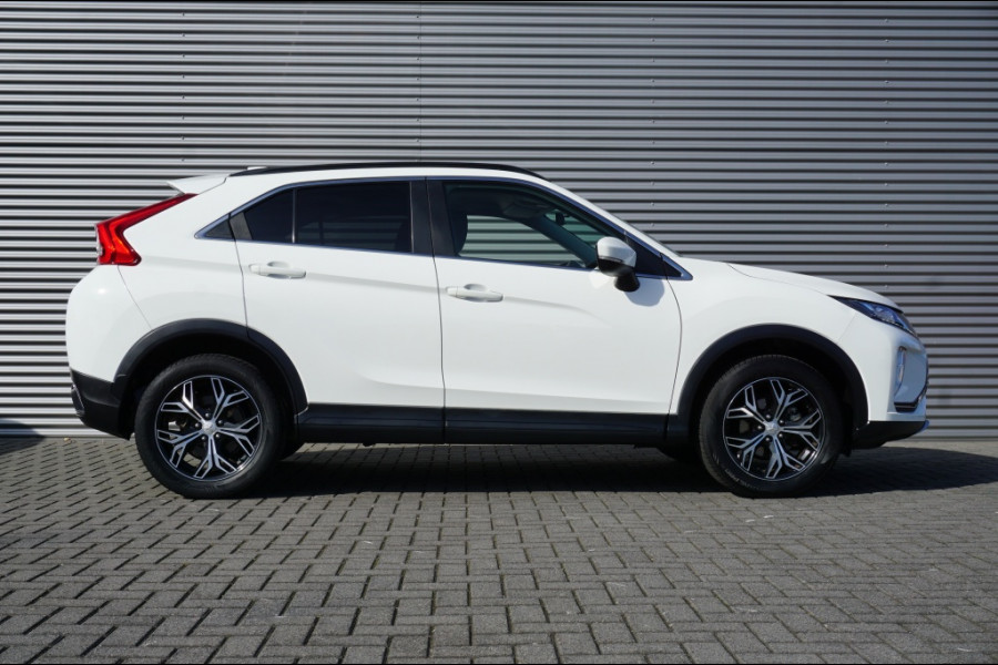 Mitsubishi Eclipse Cross 165PK TREKHAAK (1600KG) | 4SBAND | CARPLAY | CAMERA!