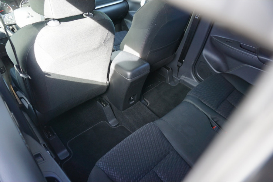 Mitsubishi Eclipse Cross 165PK TREKHAAK (1600KG) | 4SBAND | CARPLAY | CAMERA!