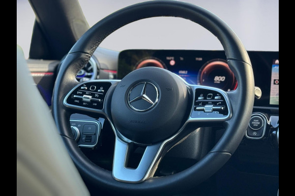 Mercedes-Benz CLA-Klasse 180 Luxury Line, widescreen, 1/2 leder, achteruitrijcamera, dealer onderhouden, nl auto met nap