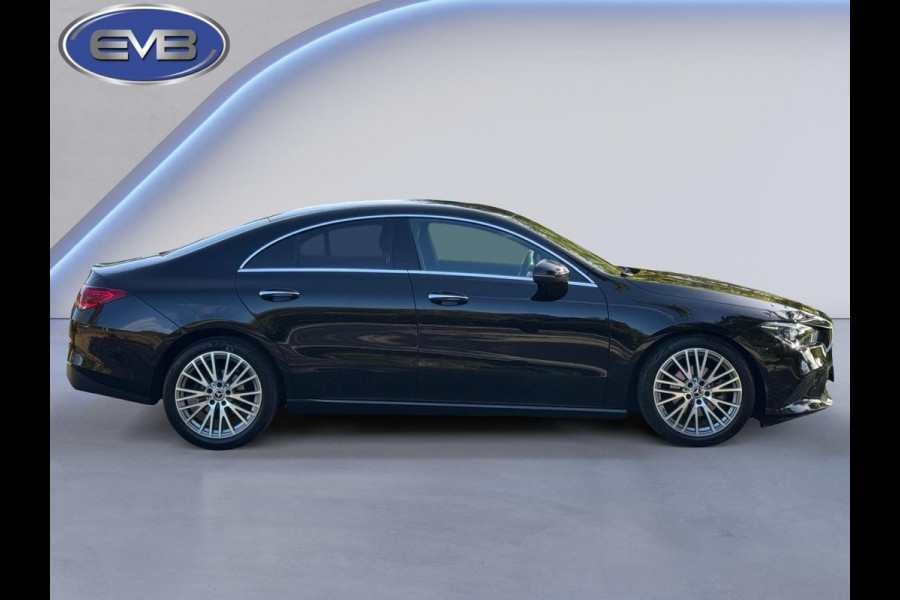 Mercedes-Benz CLA-Klasse 180 Luxury Line, widescreen, 1/2 leder, achteruitrijcamera, dealer onderhouden, nl auto met nap