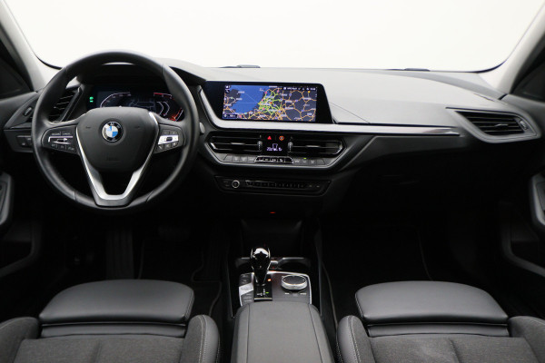 BMW 1-serie 118i Introduction Edition