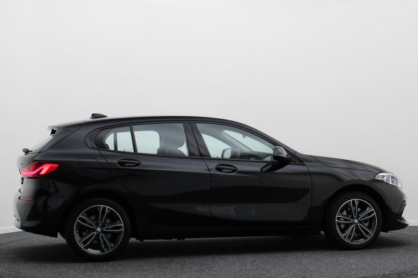 BMW 1-serie 118i Introduction Edition