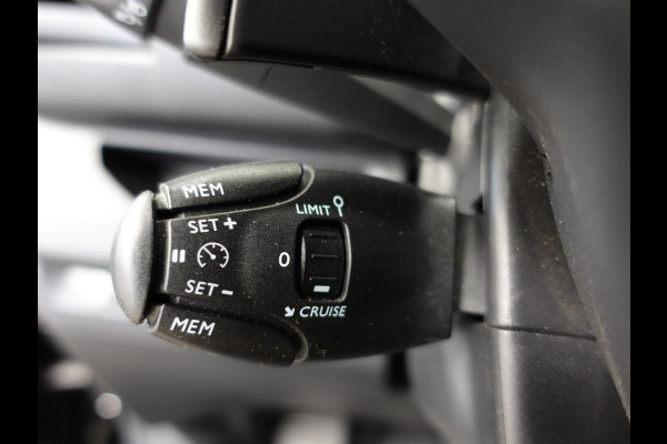 Peugeot Expert 180PK Long Premium Dubbele Cabine Automaat Airco Bluetooth LM Velgen Look pakket
