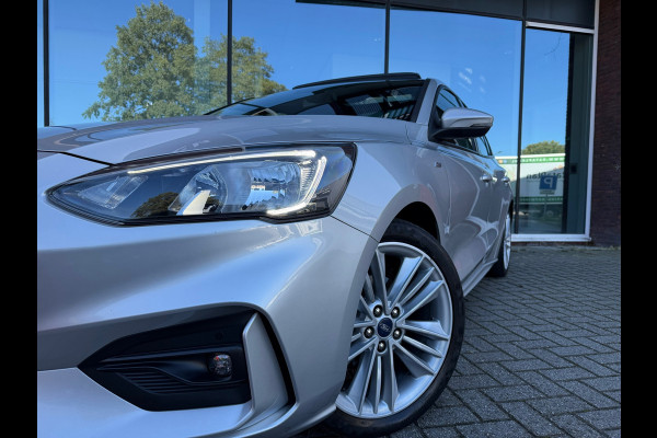 Ford Focus 1.5 EcoBoost ST Line Business - Automaat - Panoramadak - Navi - Org.NL