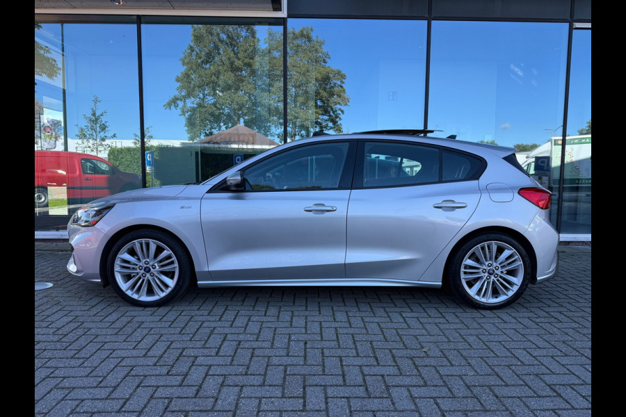 Ford Focus 1.5 EcoBoost ST Line Business - Automaat - Panoramadak - Navi - Org.NL