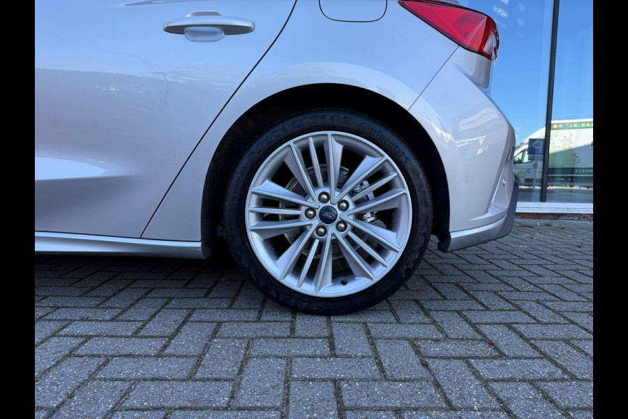 Ford Focus 1.5 EcoBoost ST Line Business - Automaat - Panoramadak - Navi - Org.NL