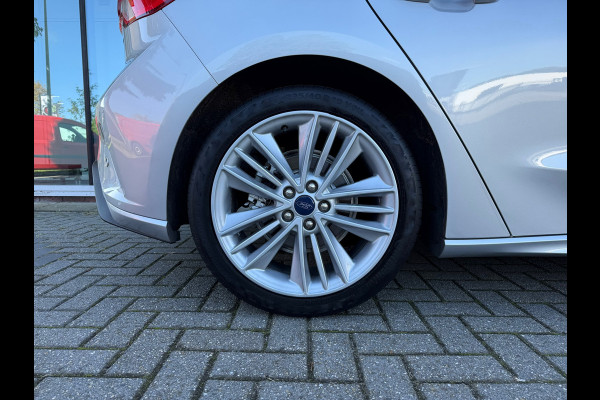 Ford Focus 1.5 EcoBoost ST Line Business - Automaat - Panoramadak - Navi - Org.NL