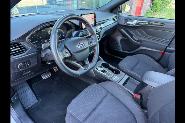 Ford Focus 1.5 EcoBoost ST Line Business - Automaat - Panoramadak - Navi - Org.NL