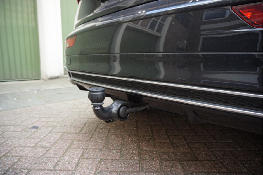 Audi Q5 55 TFSI e quattro Competition Aut7 | Black on Black | B&O | S-line | Virtual Cockpit | Adaptive cruise | Sfeerverlichting | Trekhaak |