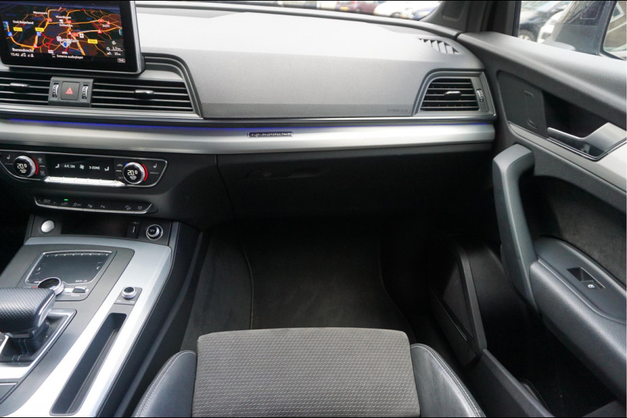 Audi Q5 55 TFSI e quattro Competition Aut7 | Black on Black | B&O | S-line | Virtual Cockpit | Adaptive cruise | Sfeerverlichting | Trekhaak |