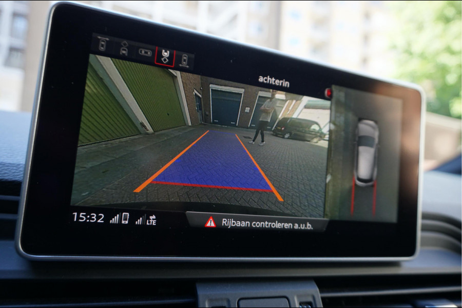 Audi Q5 55 TFSI e quattro Competition Aut7 | Black on Black | B&O | S-line | Virtual Cockpit | Adaptive cruise | Sfeerverlichting | Trekhaak |