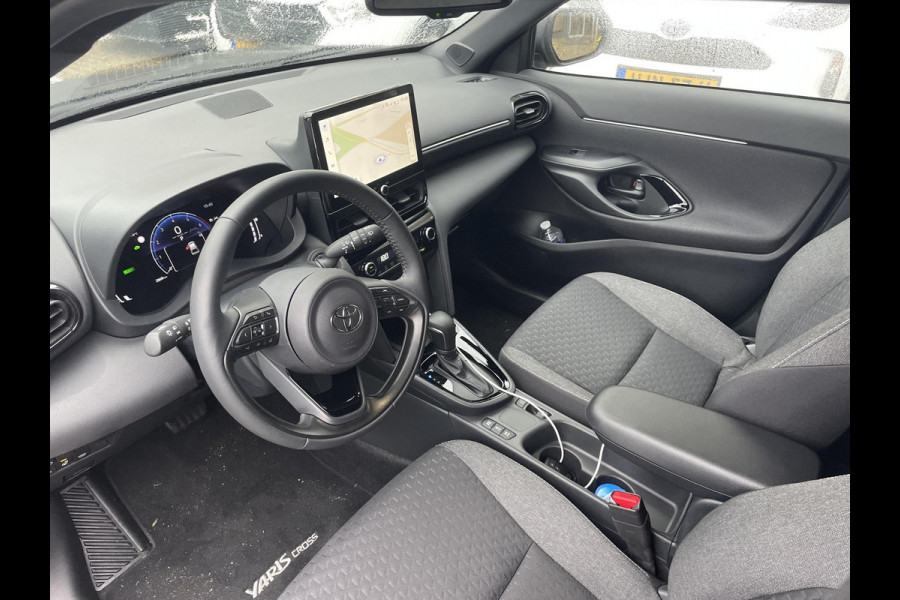 Toyota Yaris Cross Hybrid 130 Dynamic Luxury Bi-Tone | Stuur- & Stoelverwarming | Apple Carplay & AndroidAUTO | Navigatie |