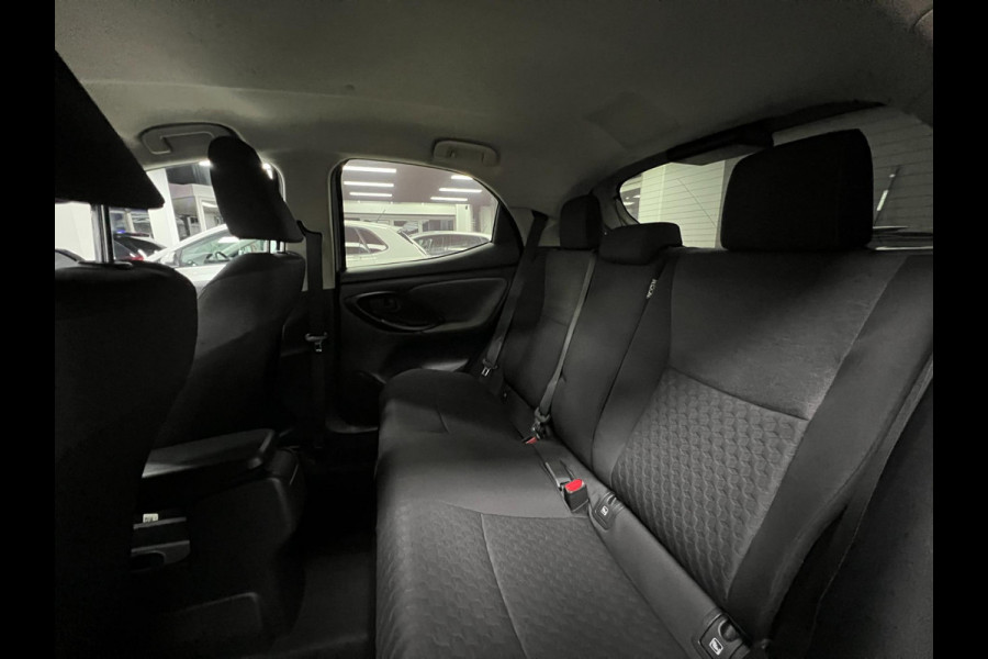 Toyota Yaris 1.5 Hybrid Dynamic | Carplay | Camera | Cruise| Toyota Yaris 1.5 Hybrid Dynamic | Carplay | Camera | Cruise|