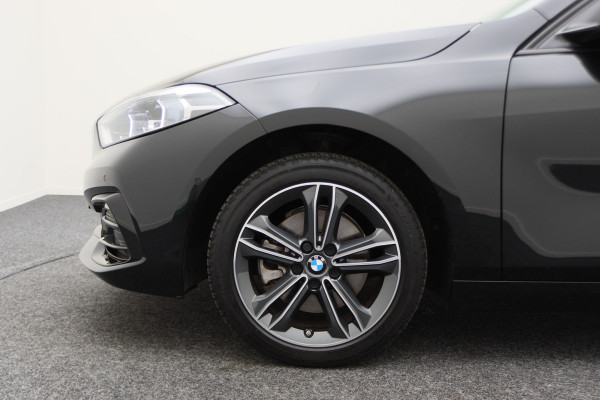 BMW 1-serie 118i Introduction Edition
