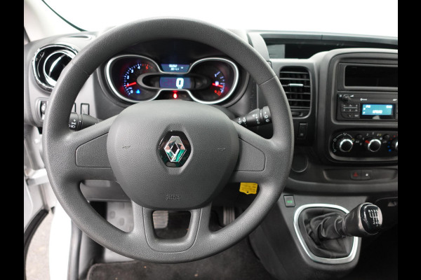 Renault Trafic Passenger 2.0 dCi 120 L2H1 9 Persoons Airco Bluetooth  Led  Parkeersensoren