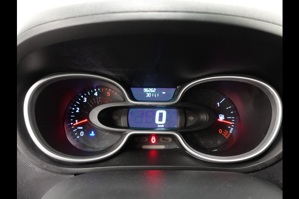 Renault Trafic Passenger 2.0 dCi 120 L2H1 9 Persoons Airco Bluetooth  Led  Parkeersensoren