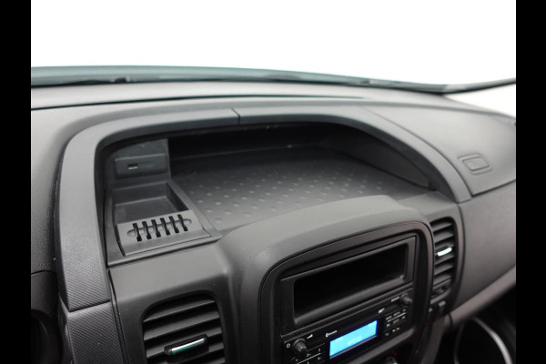 Renault Trafic Passenger 2.0 dCi 120 L2H1 9 Persoons Airco Bluetooth  Led  Parkeersensoren