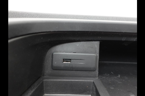 Renault Trafic Passenger 2.0 dCi 120 L2H1 9 Persoons Airco Bluetooth  Led  Parkeersensoren