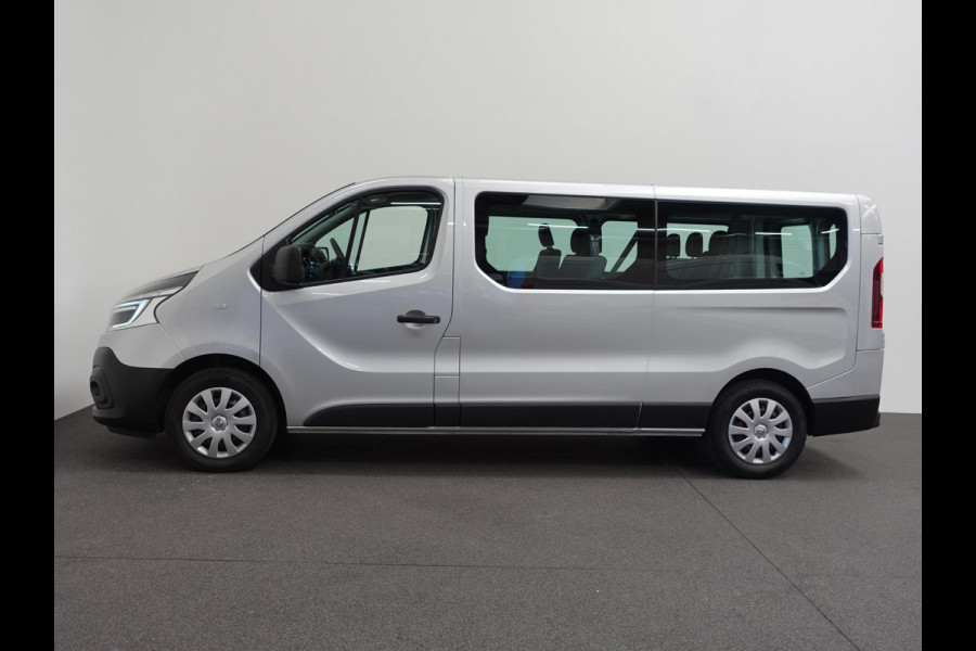 Renault Trafic Passenger 2.0 dCi 120 L2H1 9 Persoons Airco Bluetooth  Led  Parkeersensoren