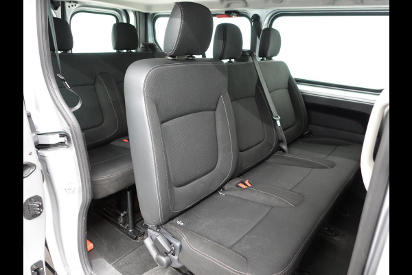 Renault Trafic Passenger 2.0 dCi 120 L2H1 9 Persoons Airco Bluetooth  Led  Parkeersensoren