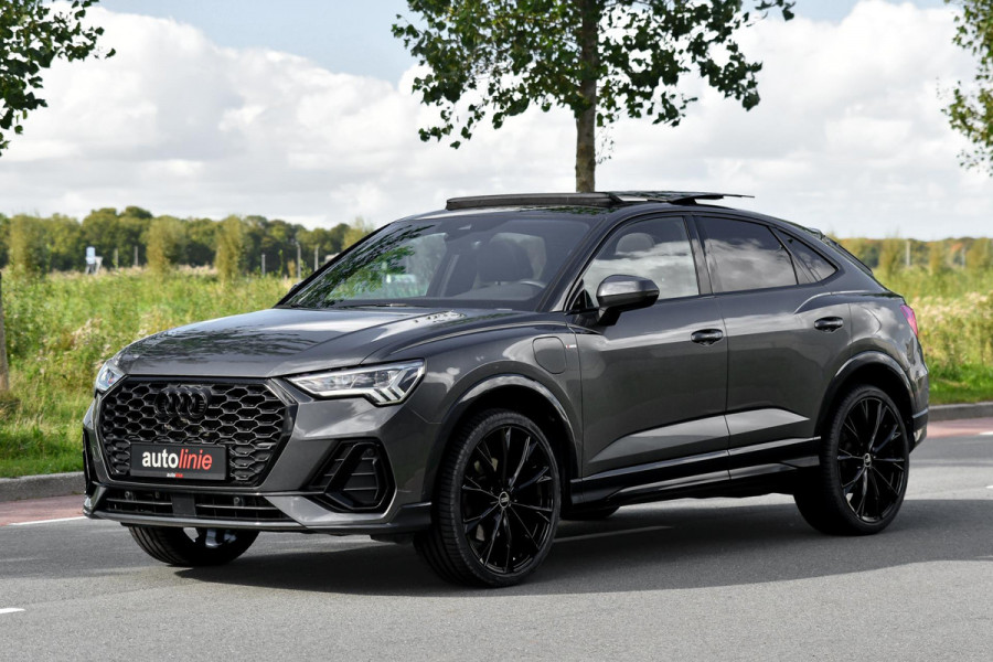 Audi Q3 Sportback 45 TFSI e 3x S-Line. Pano, ACC, Keyless, Dodeh, Camera, Matrix, 21'', CarPlay!