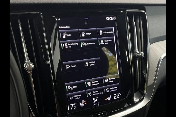 Volvo V60 2.0 T6 Recharge AWD Inscription Open dak | Carplay | Memory | Keyless | Stuur-/Stoelverwarming | Cruise control
