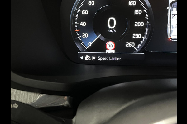 Volvo V60 2.0 T6 Recharge AWD Inscription Open dak | Carplay | Memory | Keyless | Stuur-/Stoelverwarming | Cruise control